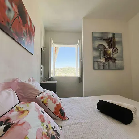 Villa, 3 Chambres,piscine, Climatisation, Wifi, Tout Confort