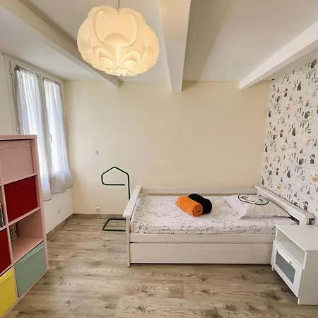 Villa, 3 Chambres,piscine, Climatisation, Wifi, Tout Confort Villa
