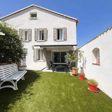 Villa, 3 Chambres,piscine, Climatisation, Wifi, Tout Confort Villa